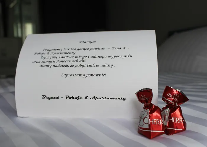 Bryant - Pokoje&apartamenty *